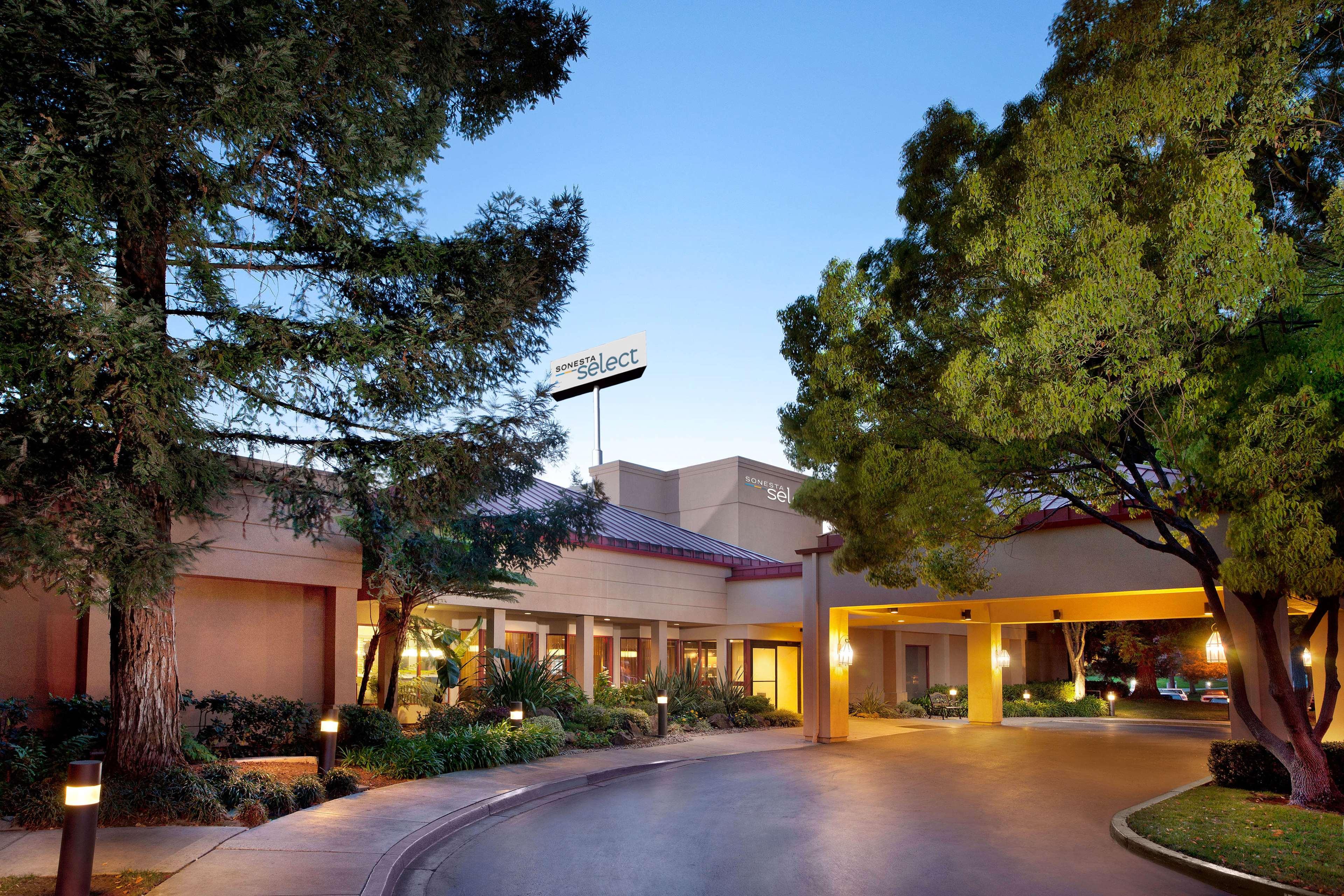 Hotel Sonesta Select San Jose Airport Exterior foto